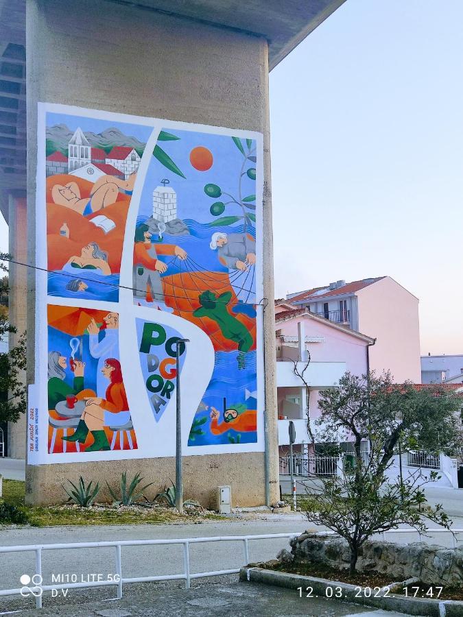 Apartmani Daniela Podgora Exteriör bild